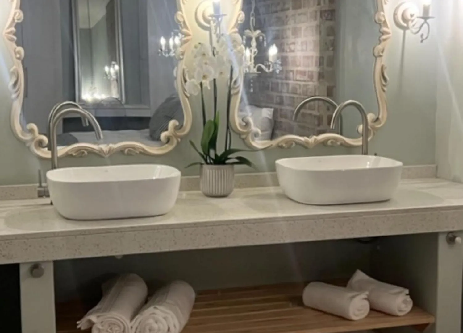 Two On Milner - Oak Tree Cottage - Stylish Open-Plan Guesthouse In Rondebosch Cape Town 0*,